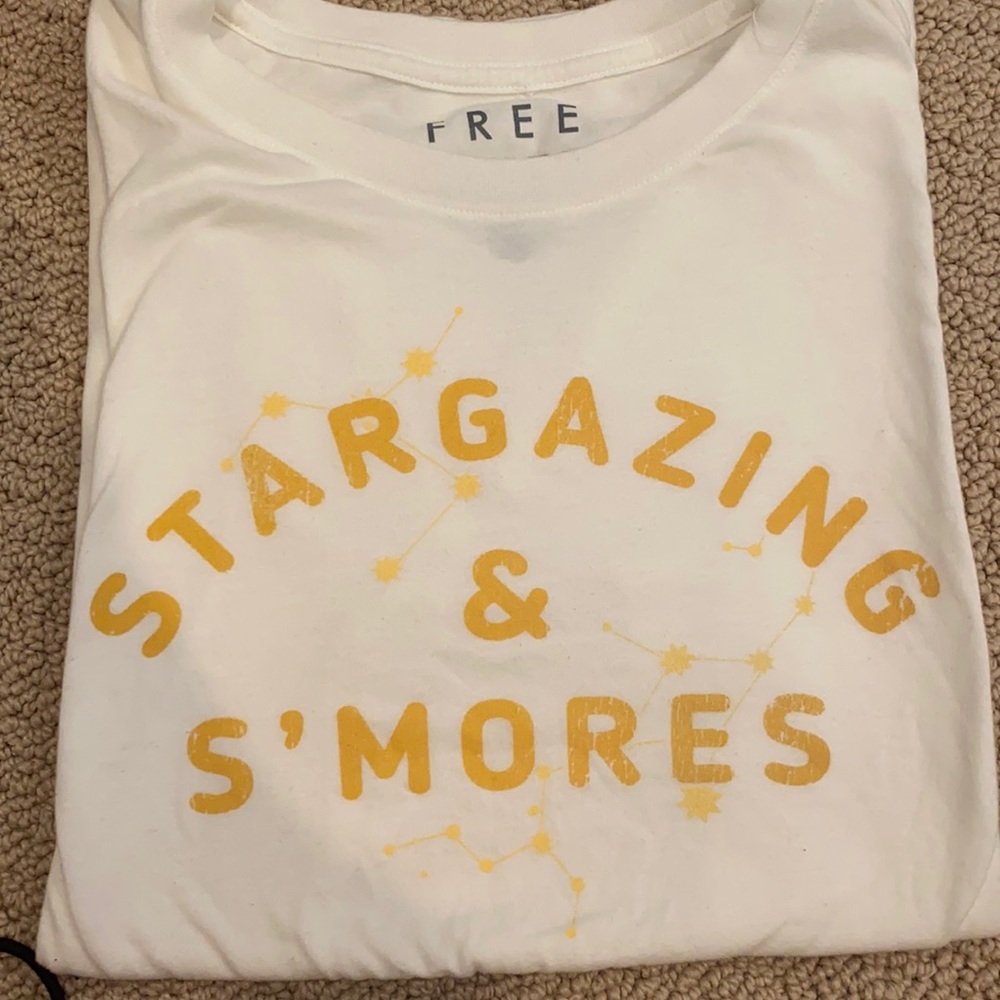 Never worn, super soft tee